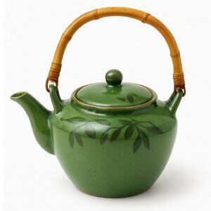 Green Teapot with Bamboo handle
